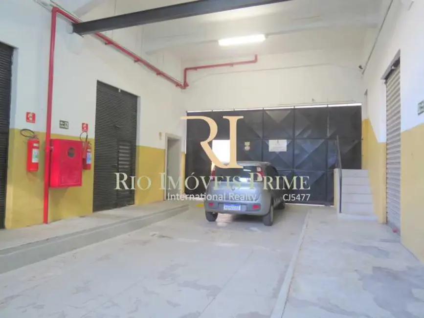 Armazém / Galpão para alugar, 638m2 em Rio De Janeiro - RJ - imagem 5 Foto 5 de Armazém / Galpão para alugar, 638m2 em Rio De Janeiro - RJ