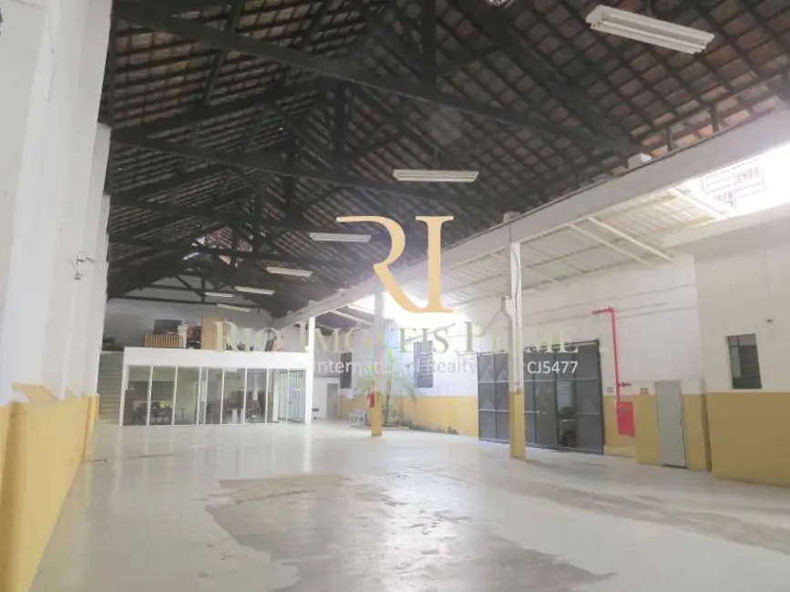 Armazém / Galpão para alugar, 638m2 em Rio De Janeiro - RJ - imagem 1 Foto 1 de Armazém / Galpão para alugar, 638m2 em Rio De Janeiro - RJ