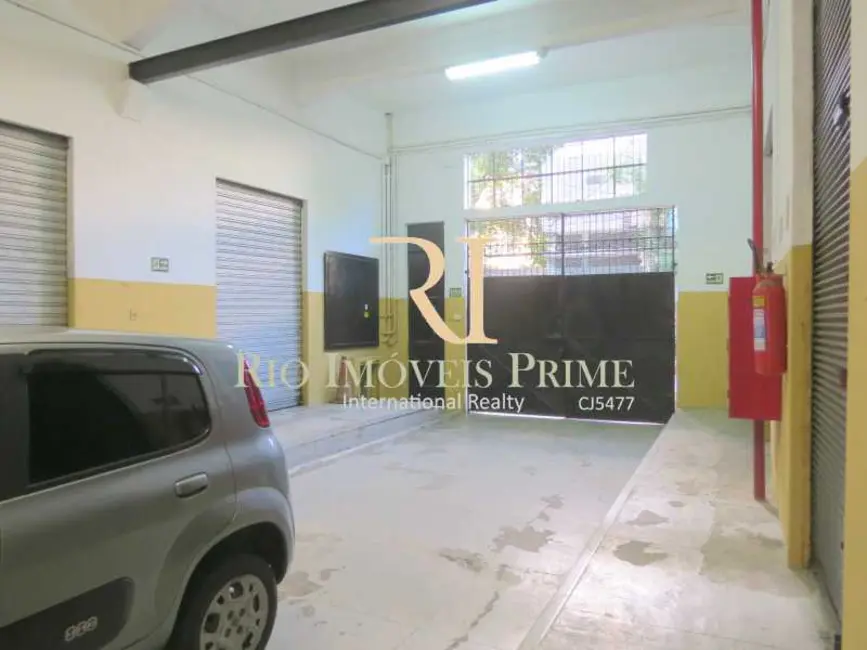 Armazém / Galpão para alugar, 638m2 em Rio De Janeiro - RJ - imagem 6 Foto 6 de Armazém / Galpão para alugar, 638m2 em Rio De Janeiro - RJ