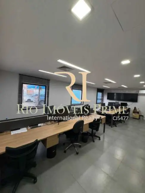 Armazém / Galpão para alugar, 3000m2 em Rio De Janeiro - RJ - imagem 9 Foto 9 de Armazém / Galpão para alugar, 3000m2 em Rio De Janeiro - RJ