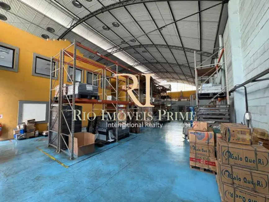 Armazém / Galpão para alugar, 3000m2 em Rio De Janeiro - RJ - imagem 3 Foto 3 de Armazém / Galpão para alugar, 3000m2 em Rio De Janeiro - RJ