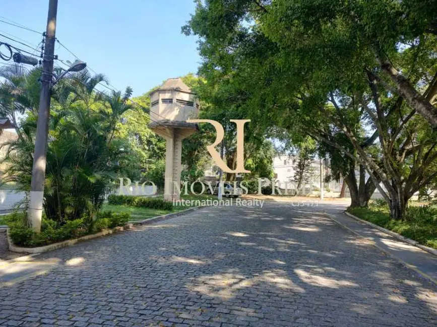 Terreno / Lote à venda, 40002m2 em Rio De Janeiro - RJ - imagem 6 Foto 6 de Terreno / Lote à venda, 40002m2 em Rio De Janeiro - RJ