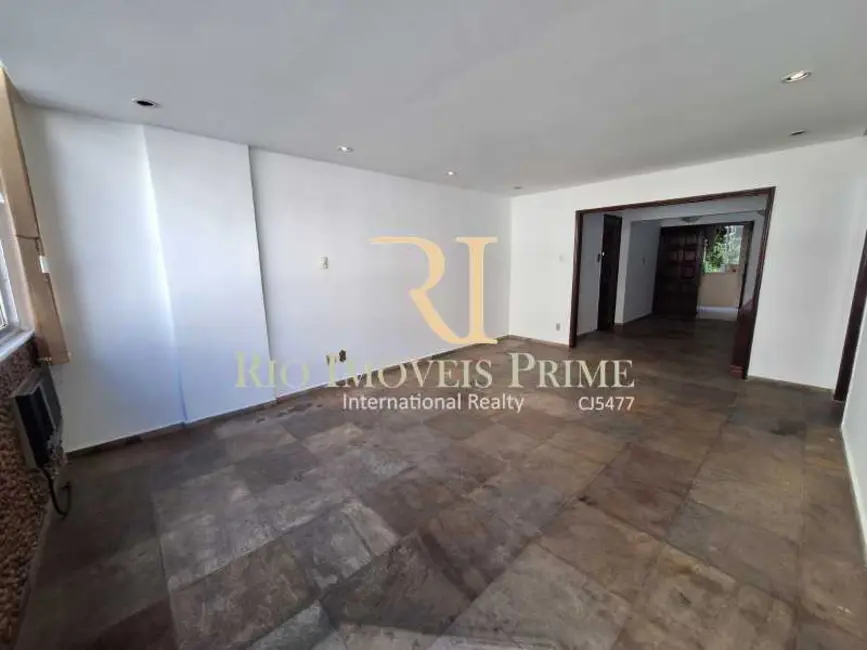 Apartamento com 3 quartos à venda, 124m2 em Rio De Janeiro - RJ - imagem 2 Foto 2 de Apartamento com 3 quartos à venda, 124m2 em Rio De Janeiro - RJ