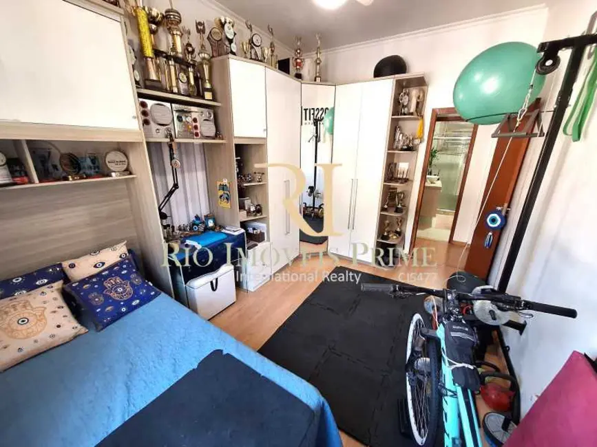 Foto 8 de Apartamento com 2 quartos à venda, 75m2 em Rio De Janeiro - RJ