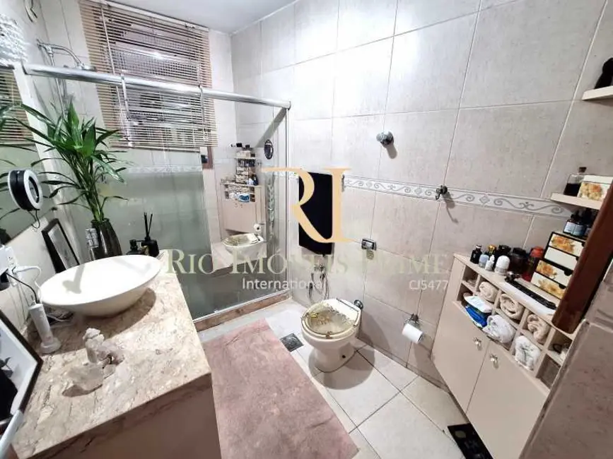 Foto 9 de Apartamento com 2 quartos à venda, 75m2 em Rio De Janeiro - RJ