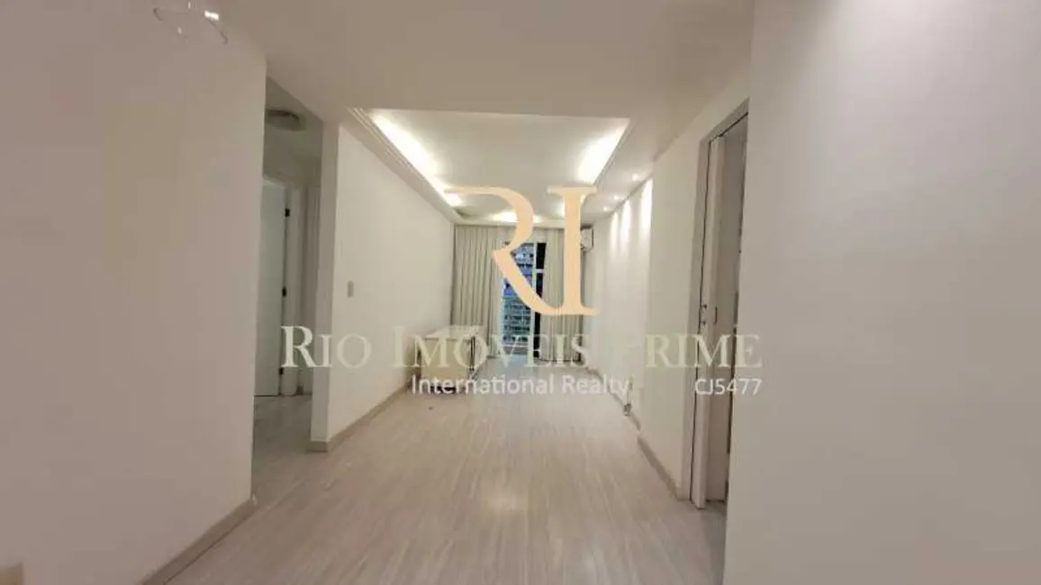 Apartamento com 2 quartos para alugar, 63m2 em Rio De Janeiro - RJ - imagem 2 Foto 2 de Apartamento com 2 quartos para alugar, 63m2 em Rio De Janeiro - RJ