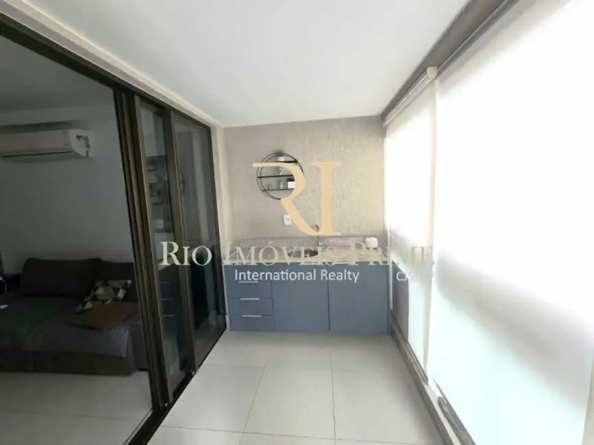 Foto 3 de Apartamento com 2 quartos à venda, 65m2 em Rio De Janeiro - RJ