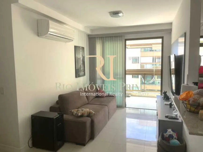 Foto 4 de Apartamento com 2 quartos à venda, 65m2 em Rio De Janeiro - RJ