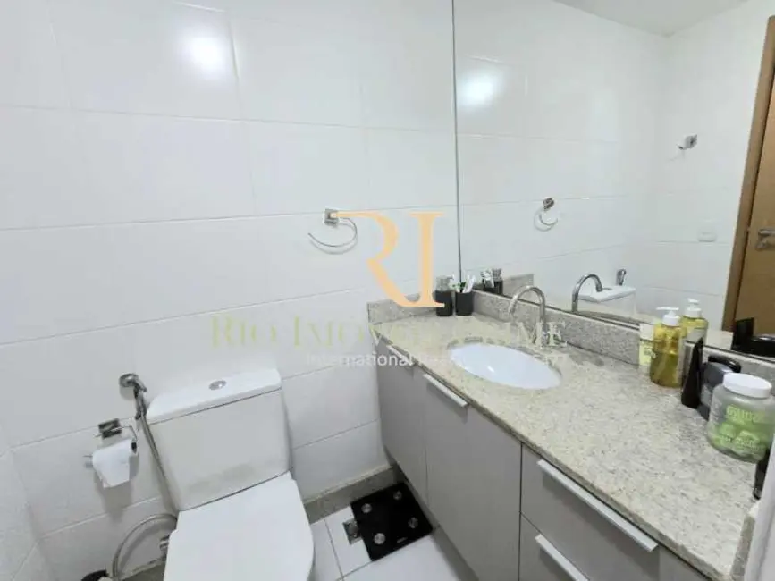 Foto 7 de Apartamento com 2 quartos à venda, 65m2 em Rio De Janeiro - RJ