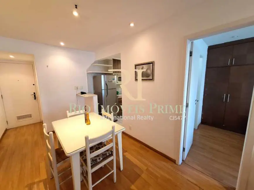 Foto 5 de Loft / Flat com 1 quarto à venda, 44m2 em Rio De Janeiro - RJ