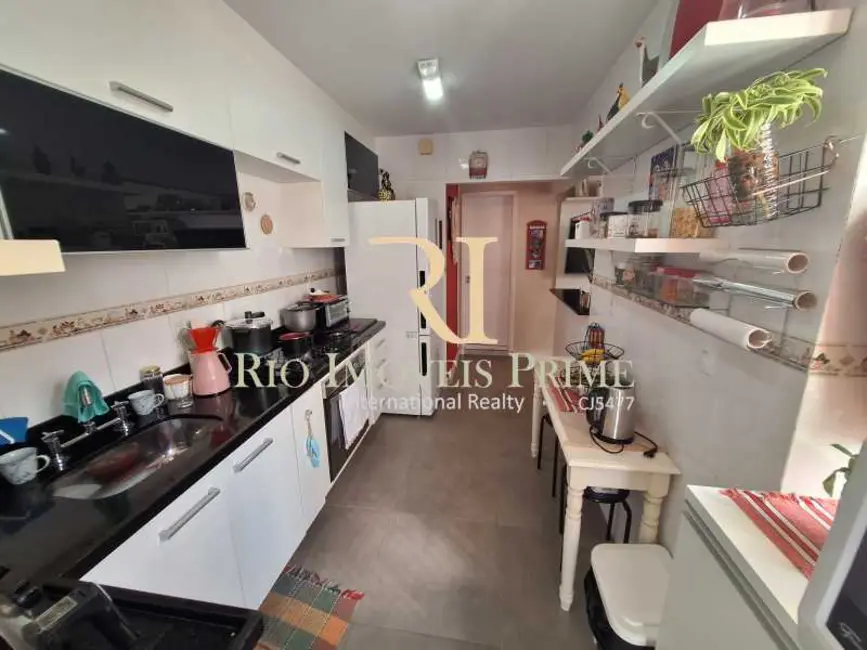 Casa de Vila com 2 quartos à venda, 60m2 em Rio De Janeiro - RJ - imagem 7 Foto 7 de Casa de Vila com 2 quartos à venda, 60m2 em Rio De Janeiro - RJ