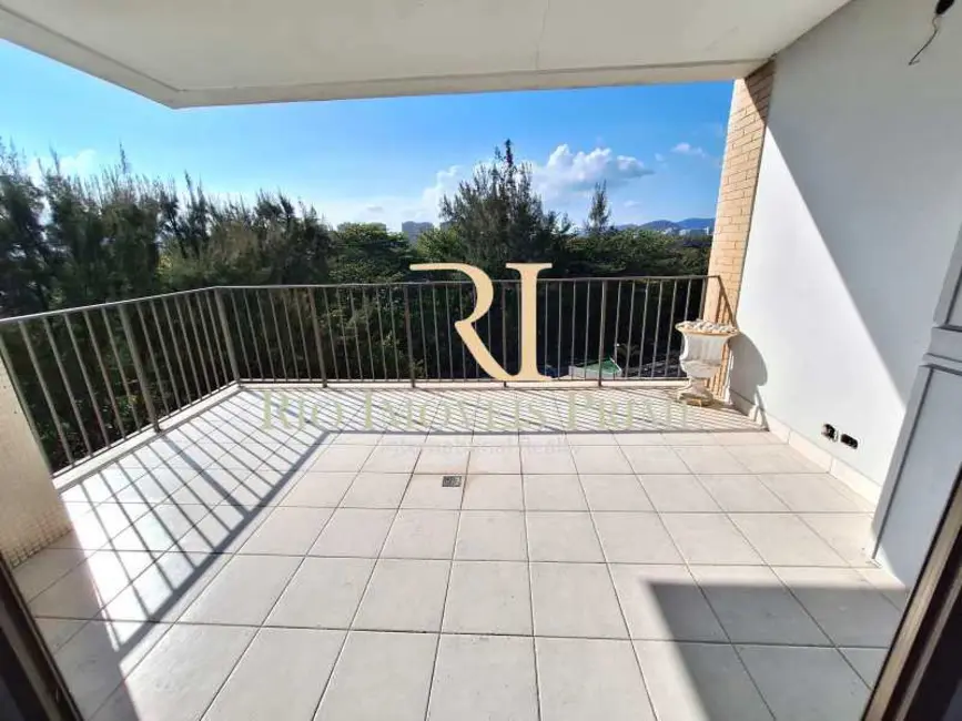 Loft / Flat com 2 quartos à venda, 90m2 em Rio De Janeiro - RJ - imagem 4 Foto 4 de Loft / Flat com 2 quartos à venda, 90m2 em Rio De Janeiro - RJ