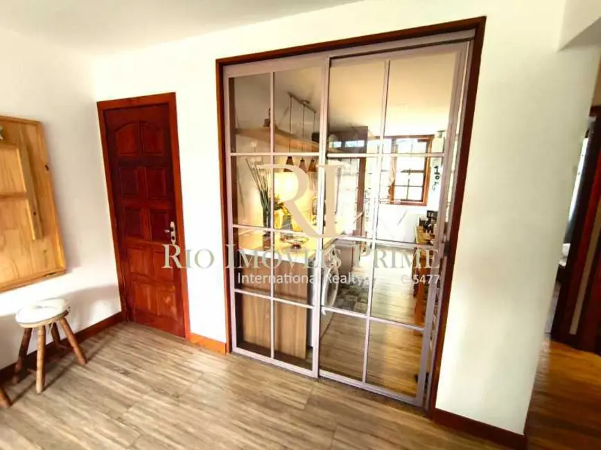 Foto 7 de Apartamento com 2 quartos à venda, 65m2 em Teresopolis - RJ