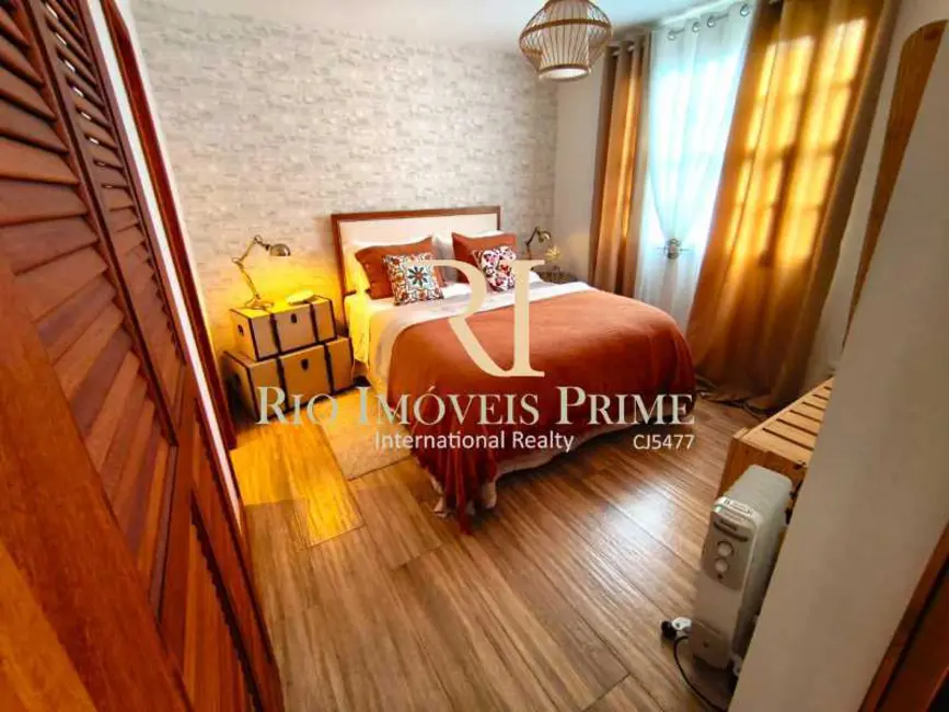 Foto 8 de Apartamento com 2 quartos à venda, 65m2 em Teresopolis - RJ