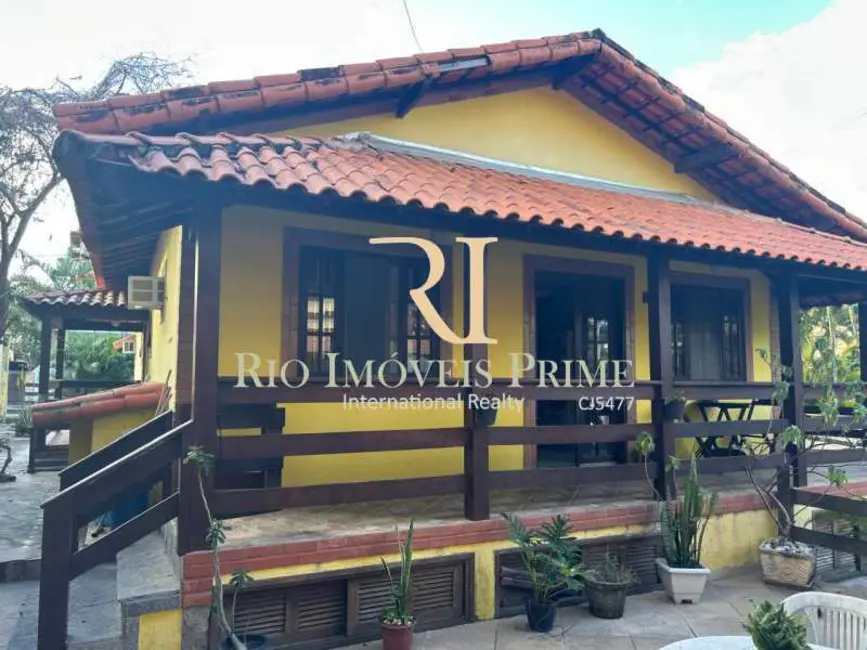 Casa de Condomínio com 4 quartos à venda, 380m2 em Marica - RJ - imagem 3 Foto 3 de Casa de Condomínio com 4 quartos à venda, 380m2 em Marica - RJ