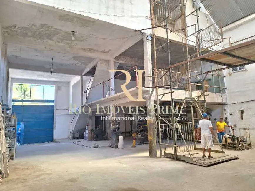 Armazém / Galpão à venda, 441m2 em Rio De Janeiro - RJ - imagem 6 Foto 6 de Armazém / Galpão à venda, 441m2 em Rio De Janeiro - RJ
