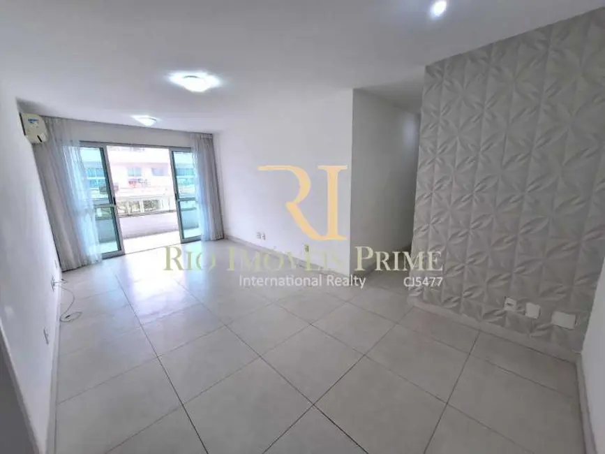 Foto 3 de Apartamento com 2 quartos à venda, 83m2 em Rio De Janeiro - RJ