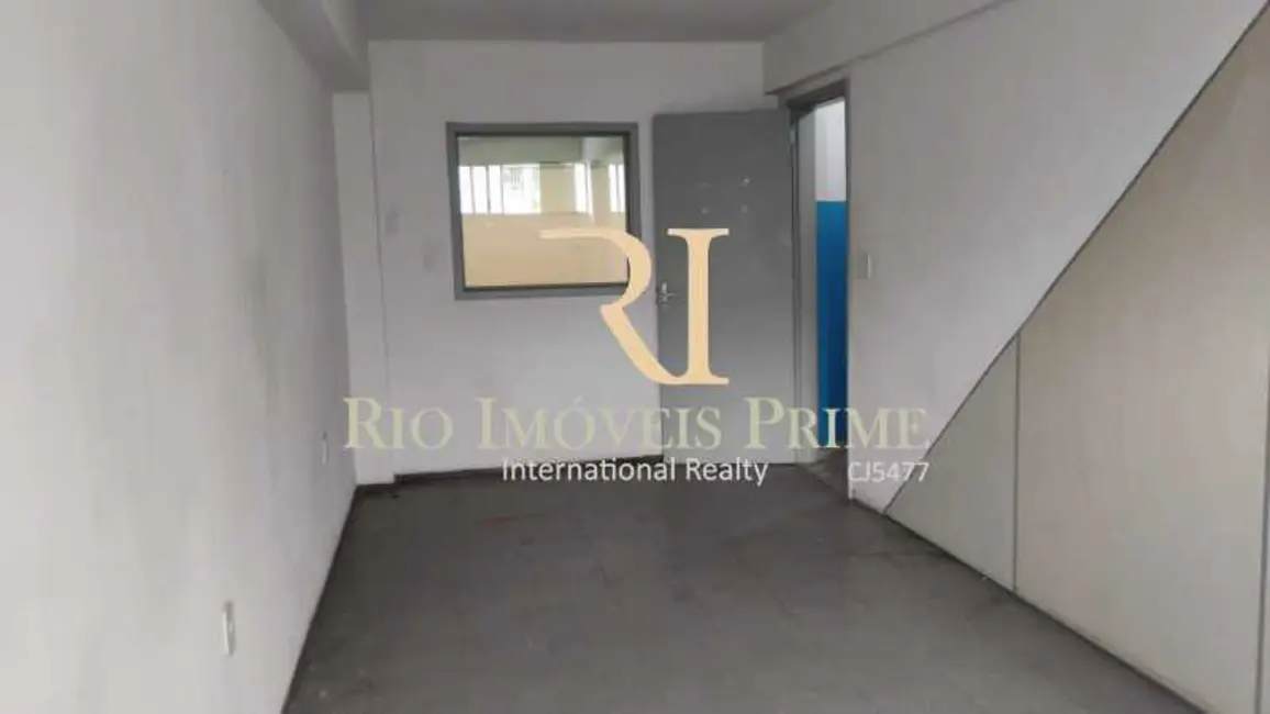 Armazém / Galpão para alugar, 600m2 em Rio De Janeiro - RJ - imagem 8 Foto 8 de Armazém / Galpão para alugar, 600m2 em Rio De Janeiro - RJ