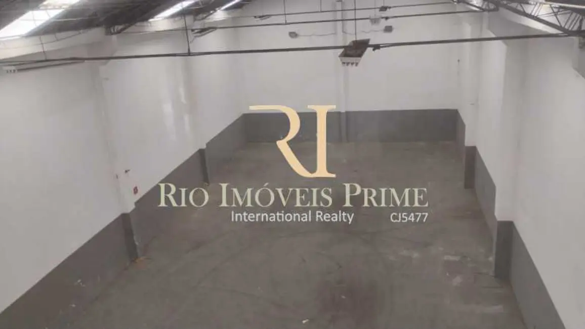 Armazém / Galpão para alugar, 600m2 em Rio De Janeiro - RJ - imagem 2 Foto 2 de Armazém / Galpão para alugar, 600m2 em Rio De Janeiro - RJ