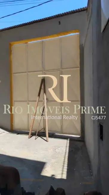 Armazém / Galpão para alugar, 650m2 em Rio De Janeiro - RJ - imagem 2 Foto 2 de Armazém / Galpão para alugar, 650m2 em Rio De Janeiro - RJ