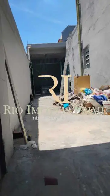 Armazém / Galpão para alugar, 650m2 em Rio De Janeiro - RJ - imagem 4 Foto 4 de Armazém / Galpão para alugar, 650m2 em Rio De Janeiro - RJ