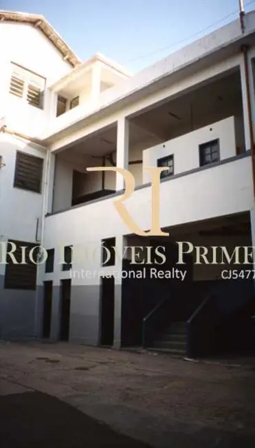 Armazém / Galpão à venda e para alugar, 1800m2 em Rio De Janeiro - RJ - imagem 3 Foto 3 de Armazém / Galpão à venda e para alugar, 1800m2 em Rio De Janeiro - RJ