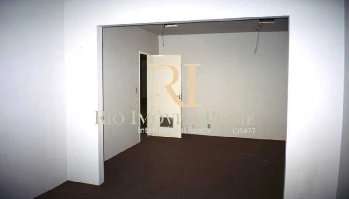 Foto 8 de Armazém / Galpão à venda e para alugar, 1800m2 em Rio De Janeiro - RJ