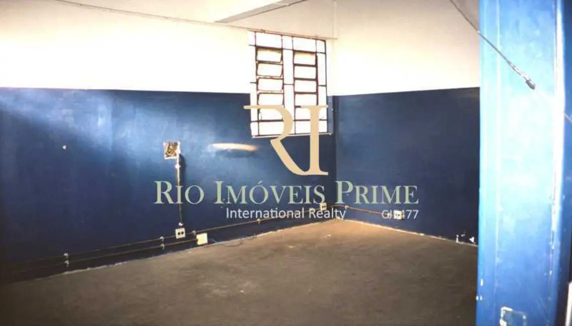 Armazém / Galpão à venda e para alugar, 1800m2 em Rio De Janeiro - RJ - imagem 7 Foto 7 de Armazém / Galpão à venda e para alugar, 1800m2 em Rio De Janeiro - RJ