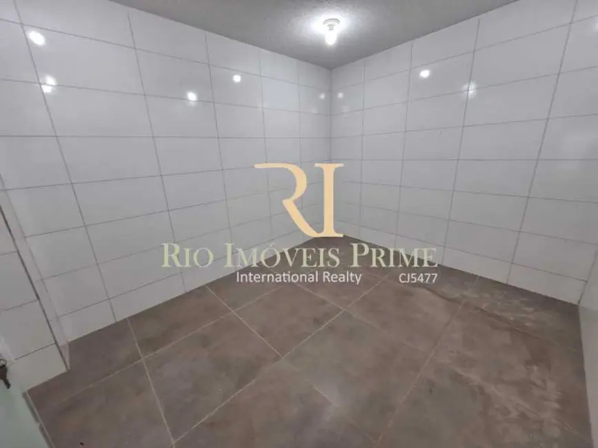 Armazém / Galpão para alugar, 1500m2 em Rio De Janeiro - RJ - imagem 8 Foto 8 de Armazém / Galpão para alugar, 1500m2 em Rio De Janeiro - RJ