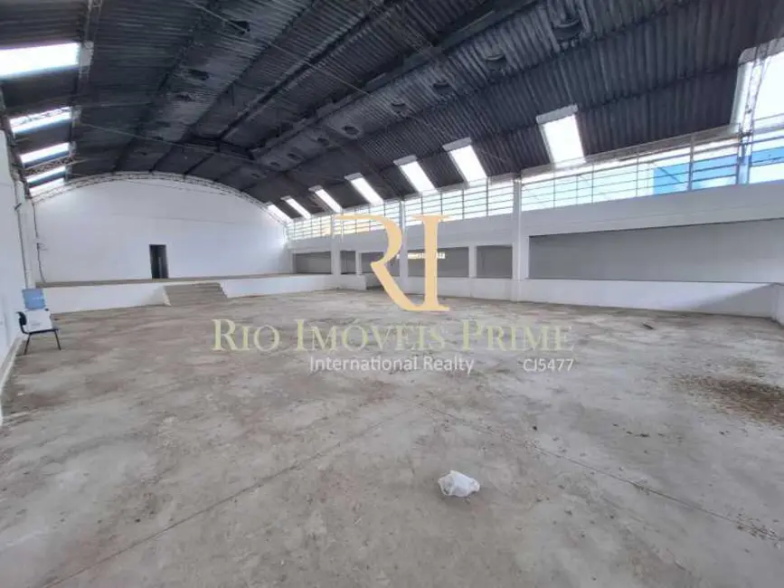 Armazém / Galpão para alugar, 1500m2 em Rio De Janeiro - RJ - imagem 1 Foto 1 de Armazém / Galpão para alugar, 1500m2 em Rio De Janeiro - RJ