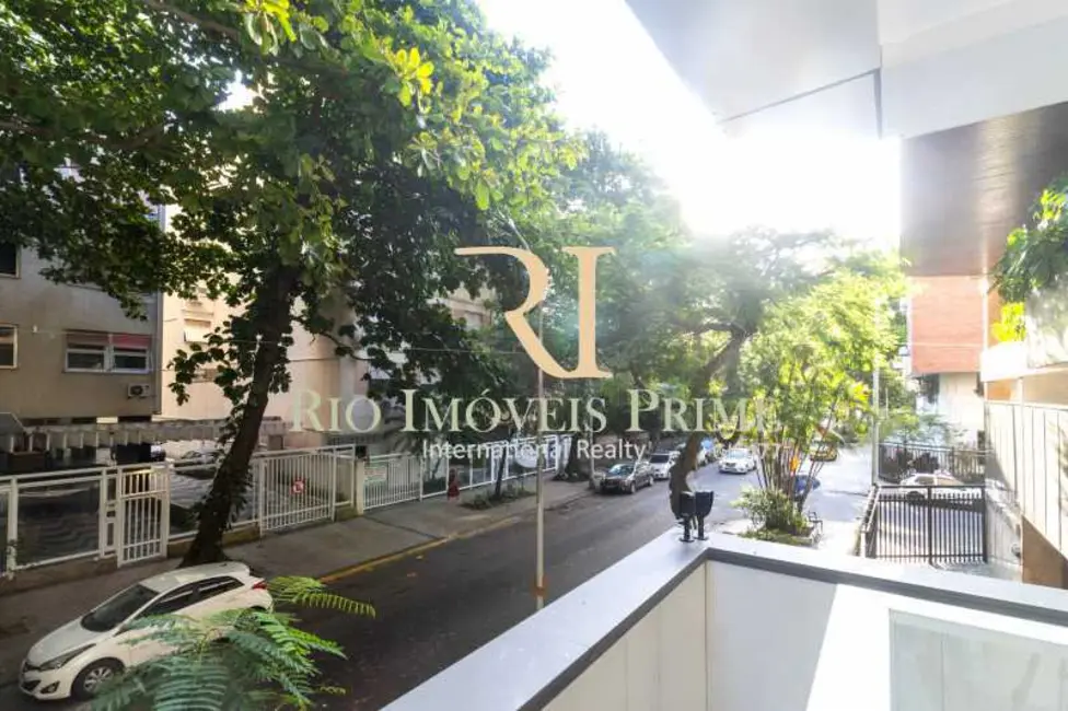 Foto 4 de Apartamento com 1 quarto à venda, 62m2 em Rio De Janeiro - RJ