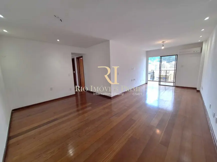 Foto 3 de Apartamento com 3 quartos à venda, 136m2 em Rio De Janeiro - RJ