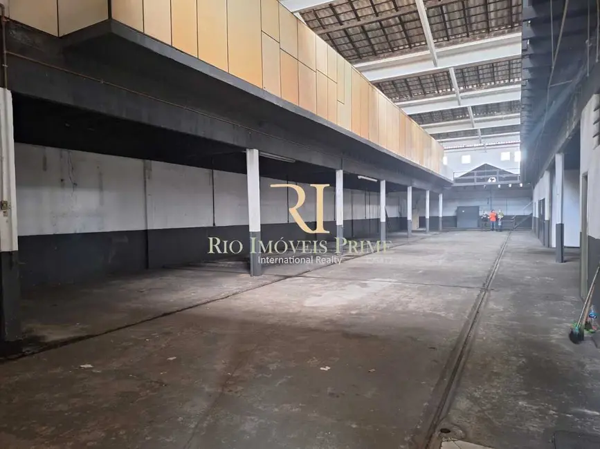 Armazém / Galpão para alugar, 1140m2 em Rio De Janeiro - RJ - imagem 4 Foto 4 de Armazém / Galpão para alugar, 1140m2 em Rio De Janeiro - RJ