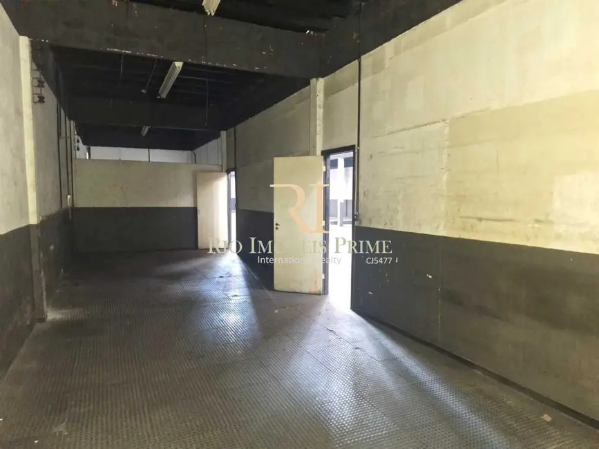 Armazém / Galpão para alugar, 1140m2 em Rio De Janeiro - RJ - imagem 7 Foto 7 de Armazém / Galpão para alugar, 1140m2 em Rio De Janeiro - RJ