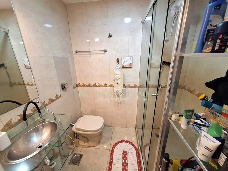 Apartamento com 2 quartos à venda, 72m2 em Rio De Janeiro - RJ - imagem 9 Foto 9 de Apartamento com 2 quartos à venda, 72m2 em Rio De Janeiro - RJ