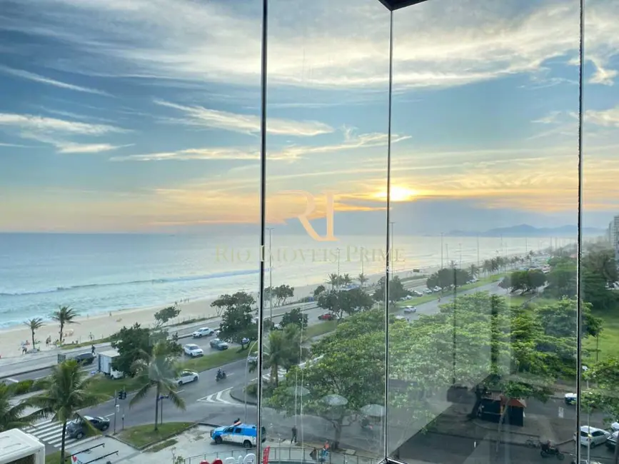 Foto 2 de Loft / Flat com 2 quartos à venda, 72m2 em Rio De Janeiro - RJ