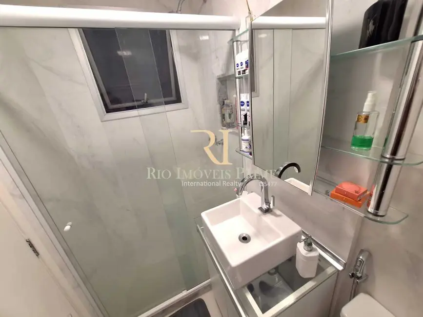 Apartamento com 2 quartos à venda, 75m2 em Rio De Janeiro - RJ - imagem 7 Foto 7 de Apartamento com 2 quartos à venda, 75m2 em Rio De Janeiro - RJ