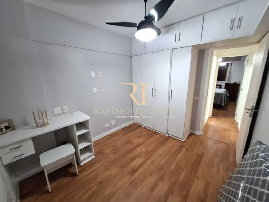 Apartamento com 2 quartos à venda, 75m2 em Rio De Janeiro - RJ - imagem 9 Foto 9 de Apartamento com 2 quartos à venda, 75m2 em Rio De Janeiro - RJ