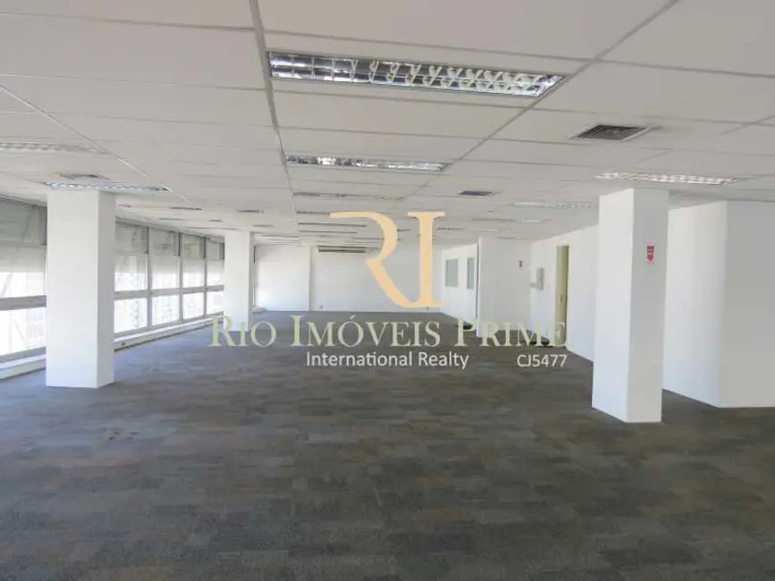 Sala Comercial à venda e para alugar, 358m2 em Rio De Janeiro - RJ - imagem 5 Foto 5 de Sala Comercial à venda e para alugar, 358m2 em Rio De Janeiro - RJ