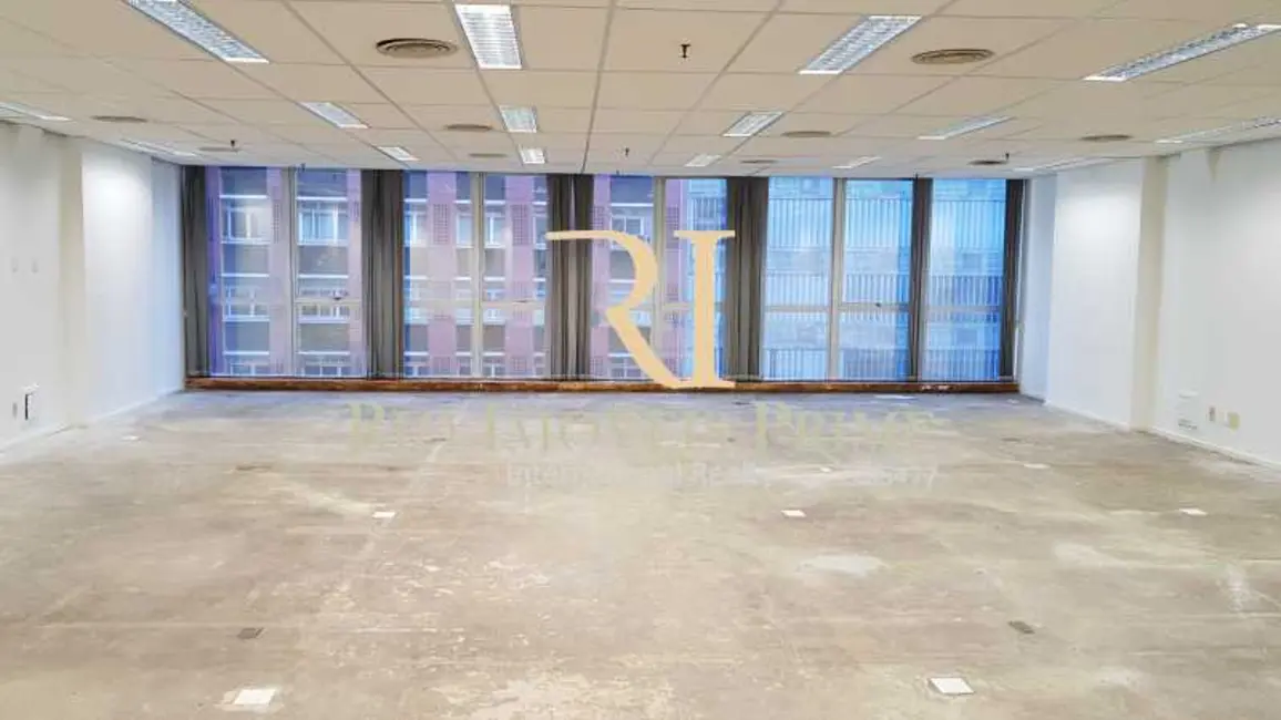 Foto 1 de Sala Comercial à venda e para alugar, 353m2 em Rio De Janeiro - RJ