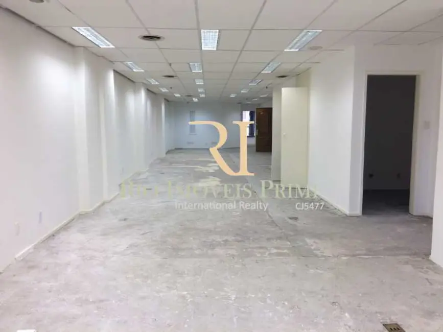 Sala Comercial à venda e para alugar, 353m2 em Rio De Janeiro - RJ - imagem 5 Foto 5 de Sala Comercial à venda e para alugar, 353m2 em Rio De Janeiro - RJ
