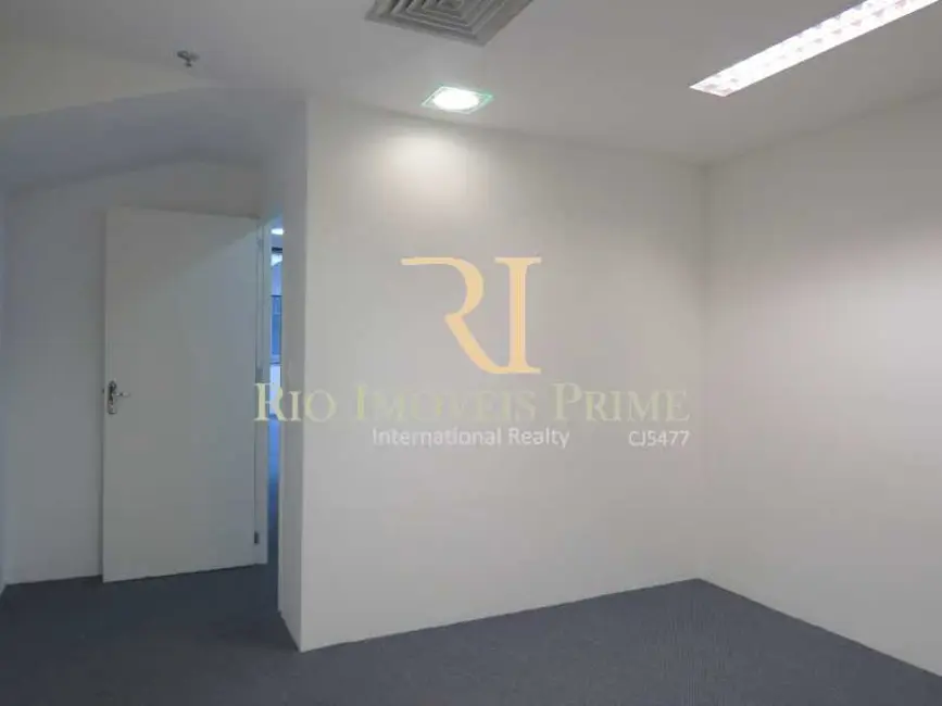 Sala Comercial à venda e para alugar, 321m2 em Rio De Janeiro - RJ - imagem 8 Foto 8 de Sala Comercial à venda e para alugar, 321m2 em Rio De Janeiro - RJ