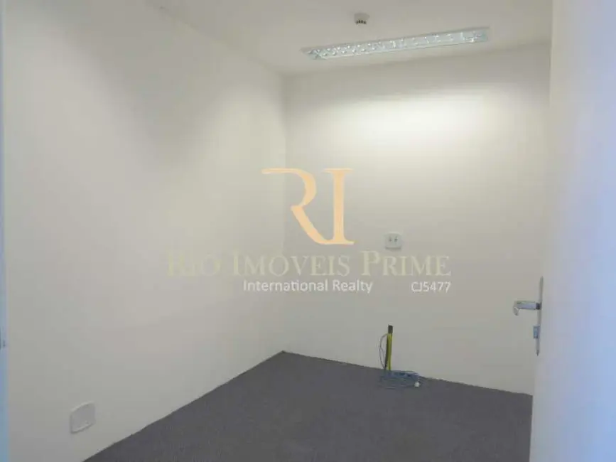 Sala Comercial à venda e para alugar, 321m2 em Rio De Janeiro - RJ - imagem 9 Foto 9 de Sala Comercial à venda e para alugar, 321m2 em Rio De Janeiro - RJ