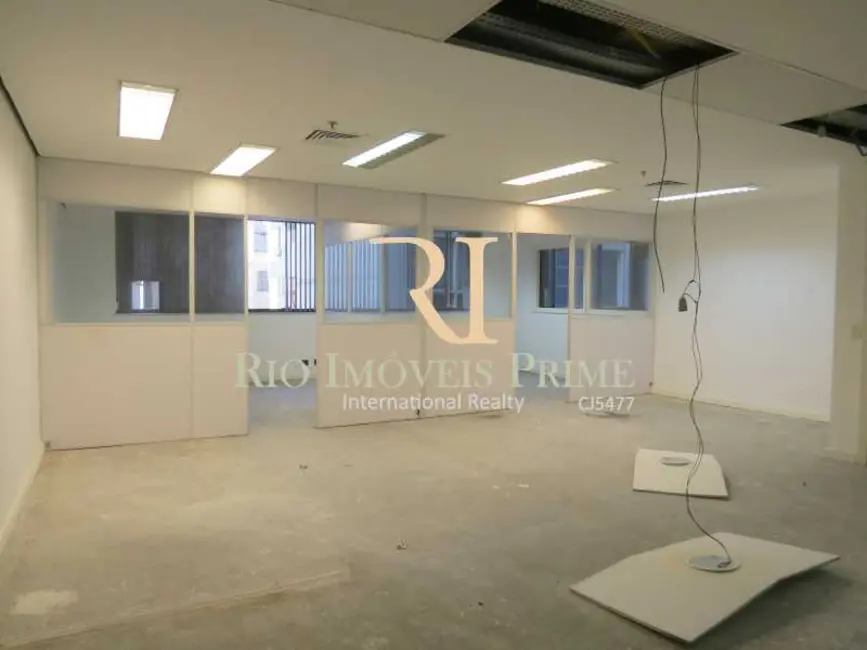 Foto 2 de Sala Comercial à venda e para alugar, 321m2 em Rio De Janeiro - RJ