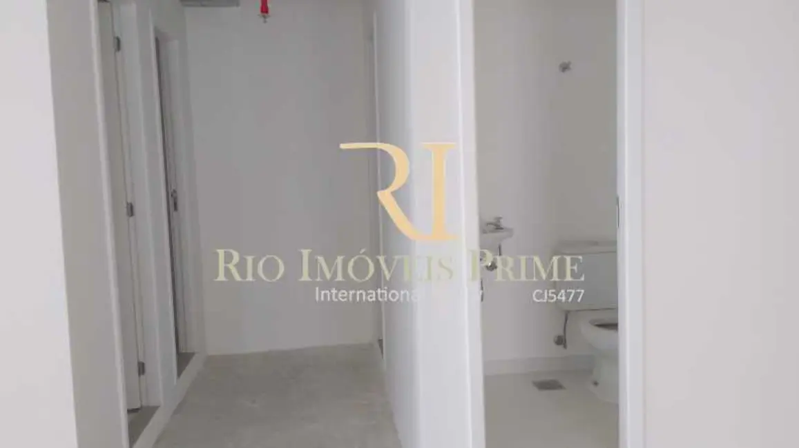 Sala Comercial para alugar, 876m2 em Rio De Janeiro - RJ - imagem 9 Foto 9 de Sala Comercial para alugar, 876m2 em Rio De Janeiro - RJ