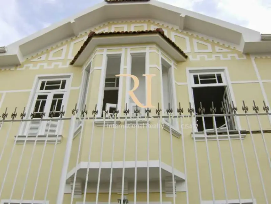 Foto 2 de Casa Comercial à venda, 110m2 em Rio De Janeiro - RJ