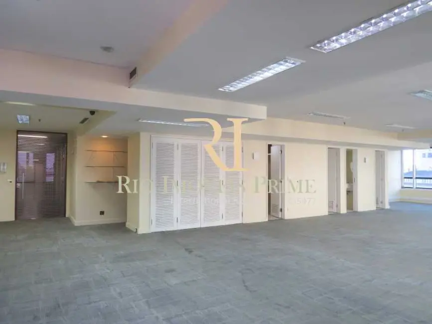 Foto 6 de Sala Comercial à venda e para alugar, 174m2 em Rio De Janeiro - RJ