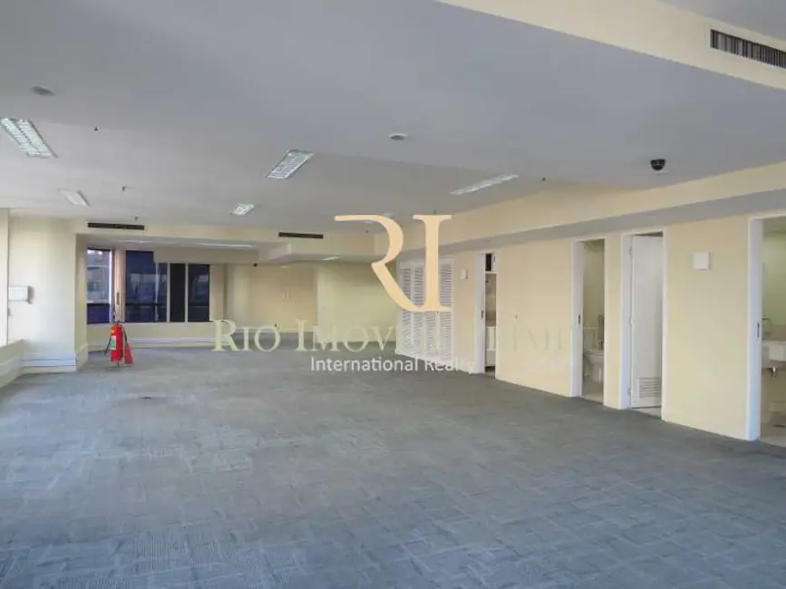 Foto 8 de Sala Comercial à venda e para alugar, 174m2 em Rio De Janeiro - RJ