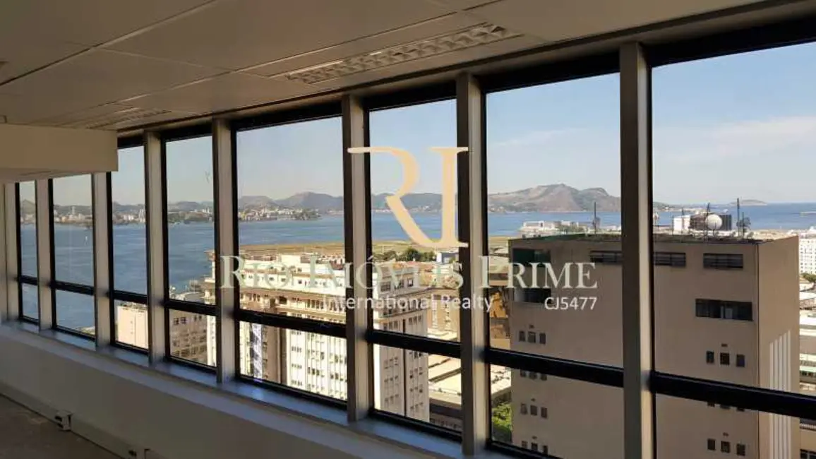 Sala Comercial à venda e para alugar, 175m2 em Rio De Janeiro - RJ - imagem 6 Foto 6 de Sala Comercial à venda e para alugar, 175m2 em Rio De Janeiro - RJ
