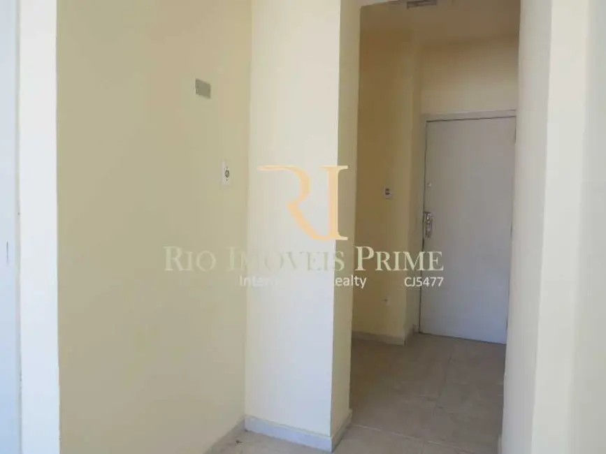 Sala Comercial à venda, 27m2 em Rio De Janeiro - RJ - imagem 3 Foto 3 de Sala Comercial à venda, 27m2 em Rio De Janeiro - RJ